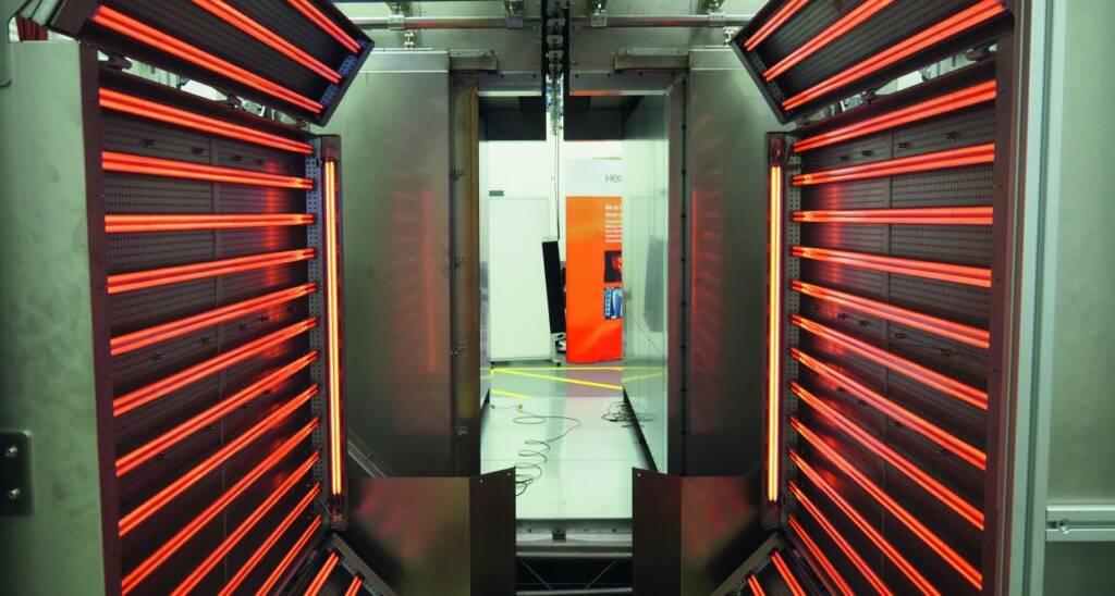 Infraret booster oven by Hereaus nobellight